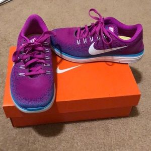 Women’s Free Running Distance Nike’s